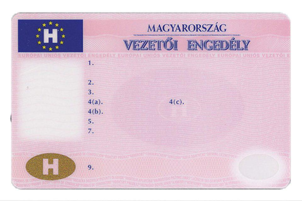 Változás a magyar jogosítványoknál